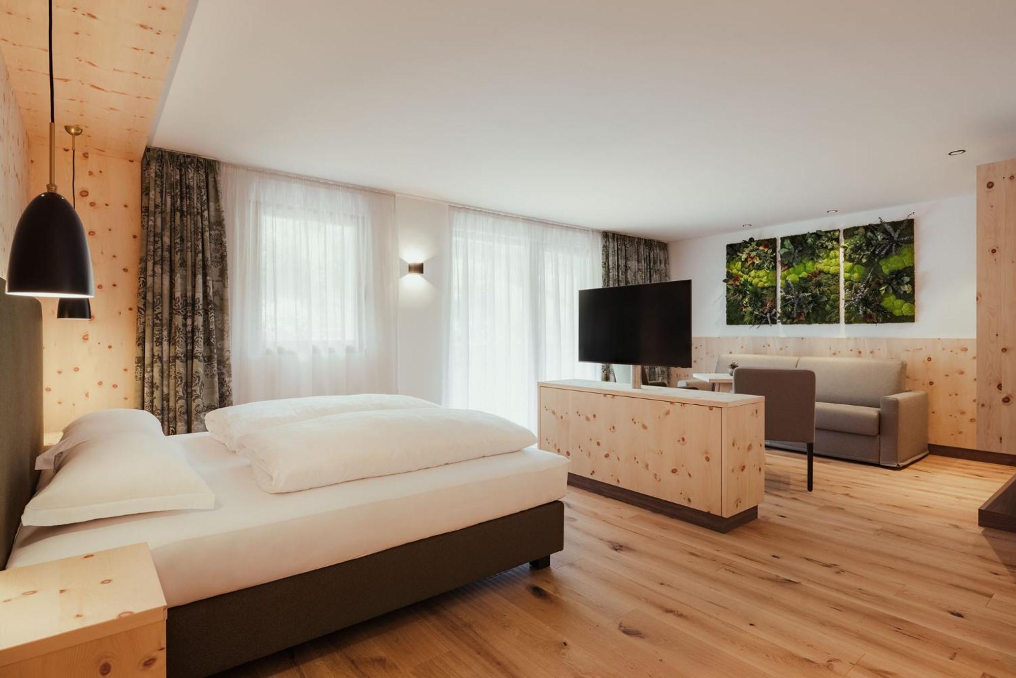 Hotel Digon Ortisei Bagian luar foto