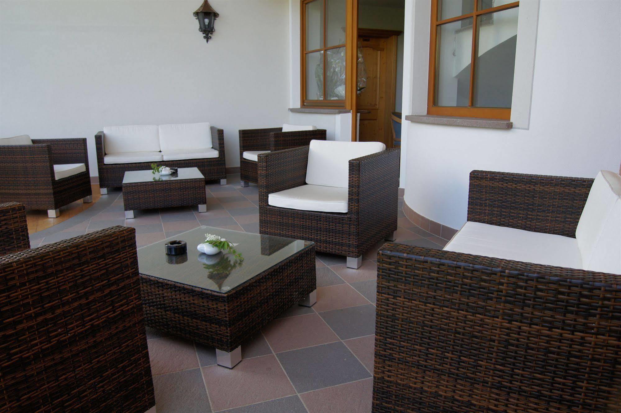Hotel Digon Ortisei Bagian luar foto